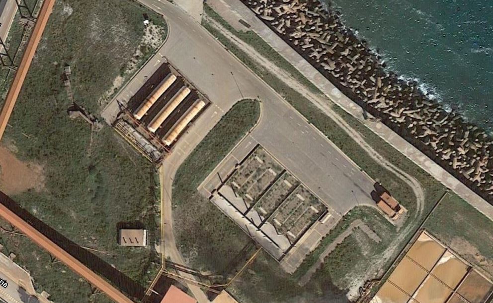 top image